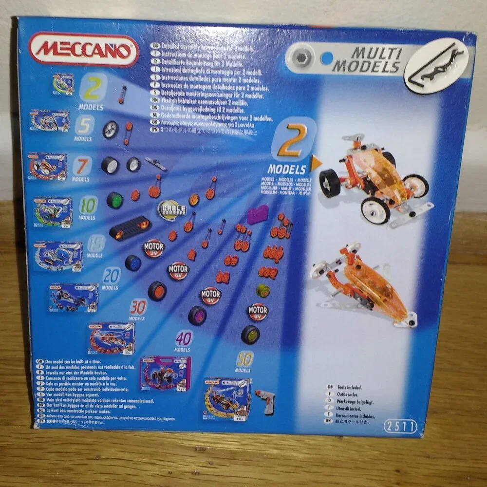 Meccano multi model # 2511 Building set 81 pieces Brand new